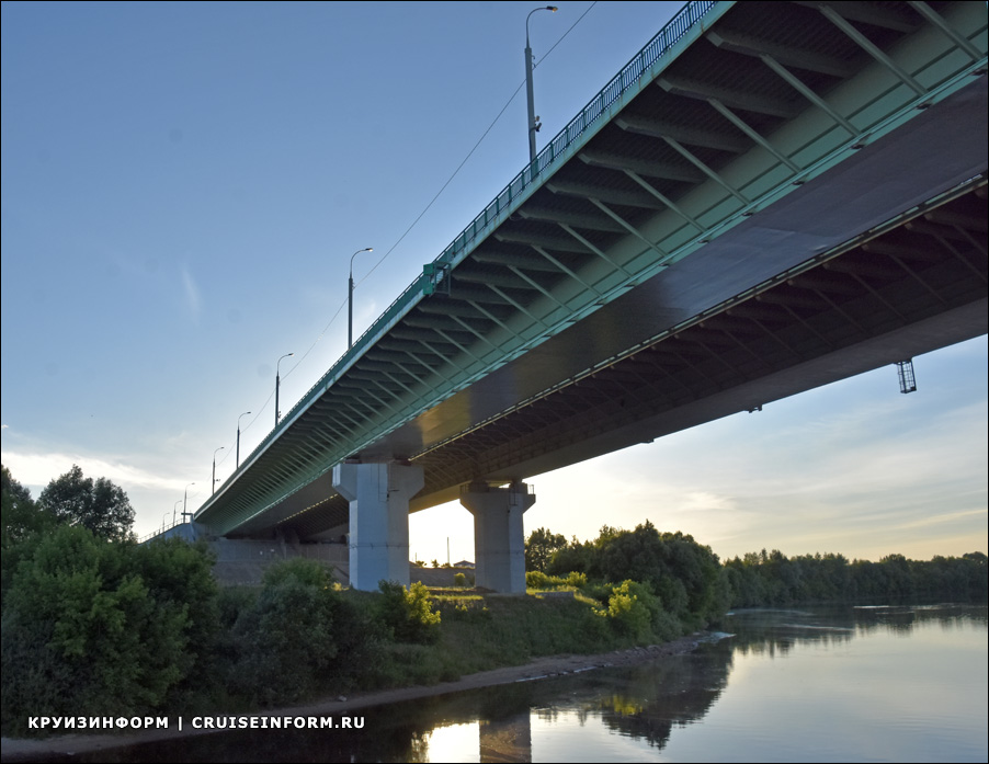 Бакунинский мост через реку Москву в районе Воскресенска