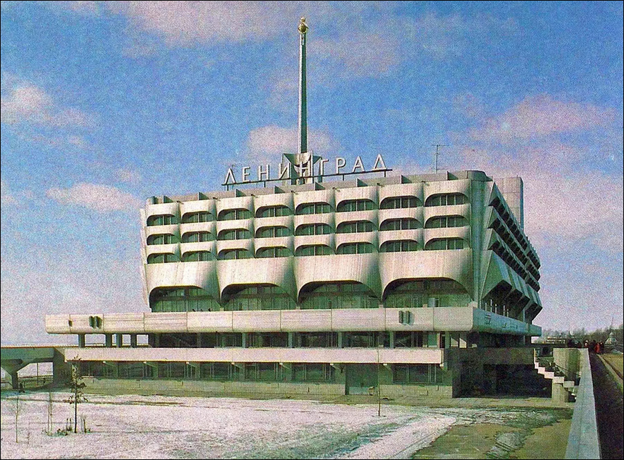 Морской вокзал в Санкт-Петербурге