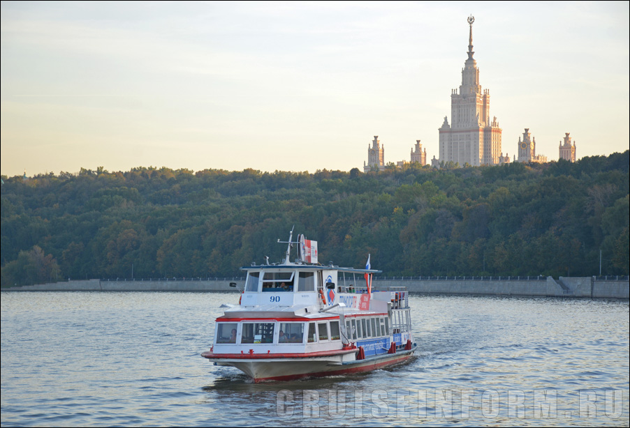 Власти Москвы спустя три года вновь заговорили про запуск регулярного речного транспорта