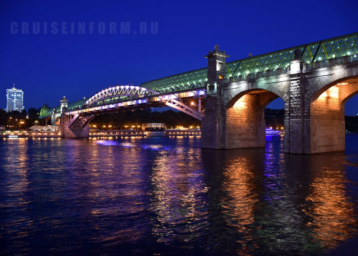 Андреевский пешеходный мост через реку Москву в Москве: год постройки, на карте, где расположен, характеристики, фото