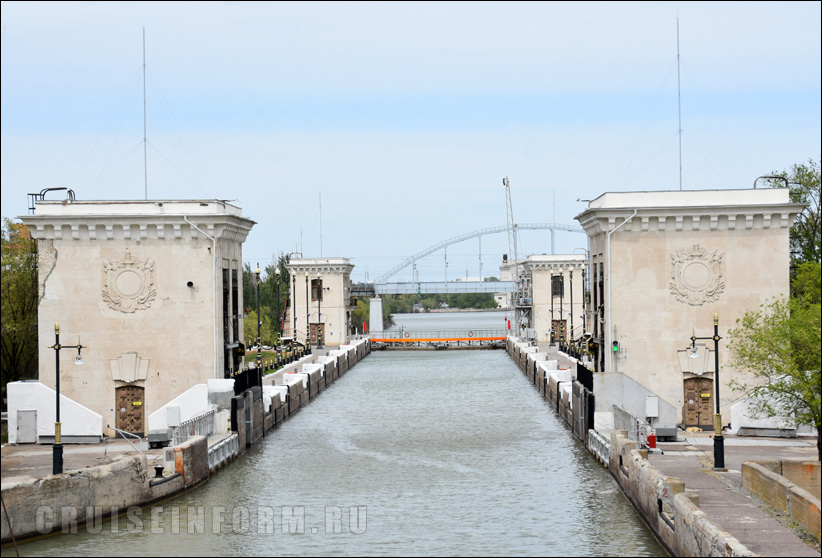 Шлюз №2 Волго-Донского судоходного канала