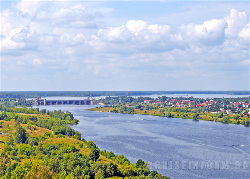 Иваньковская ГЭС (река Волга, Дубна)