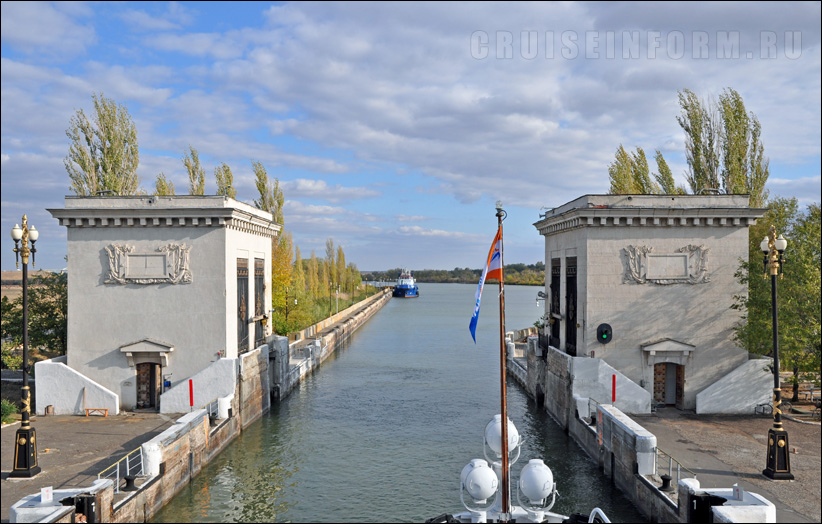 Шлюз №12 Волго-Донского судоходного канала