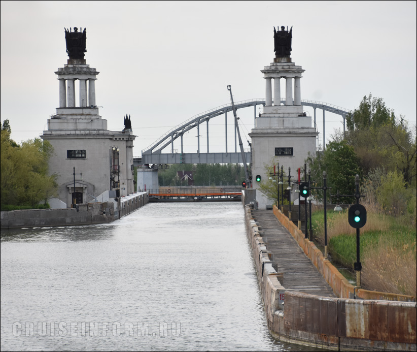Шлюз №9 Волго-Донского судоходного канала