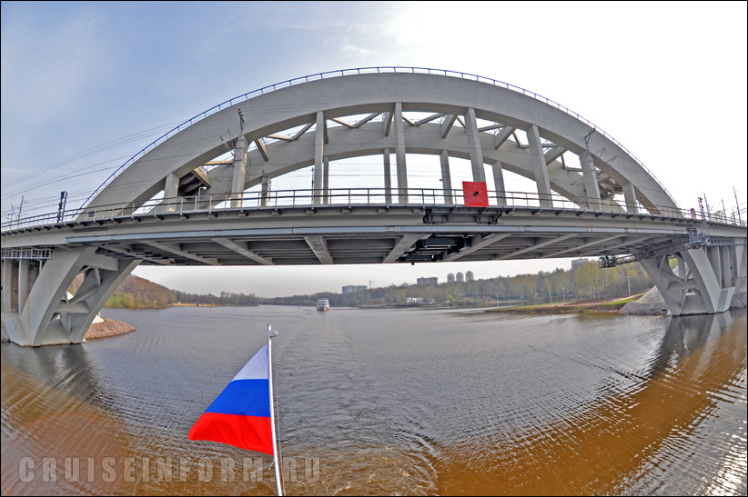 Мост Октябрьской железной дороги на Канале имени Москвы (Химки)