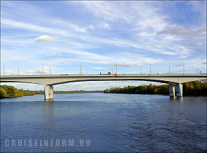 Мост Восточный через Волгу в Твери