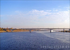Мост через Волгу в Кимрах